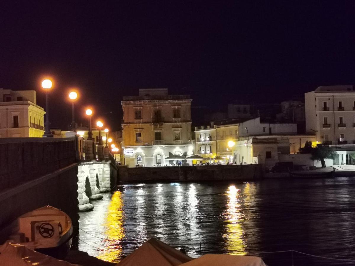 Bed and Breakfast Dioniso Bed & Wellness Taranto Exterior foto