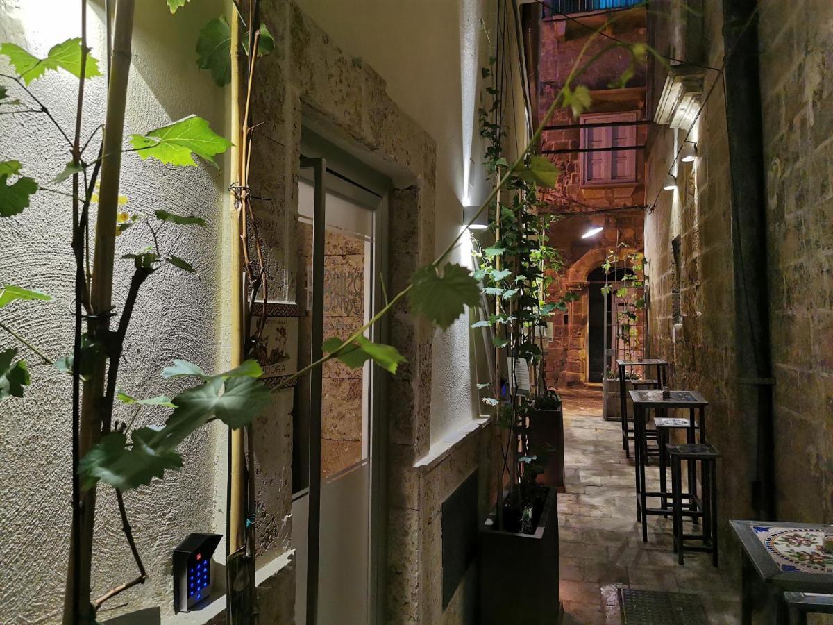 Bed and Breakfast Dioniso Bed & Wellness Taranto Exterior foto